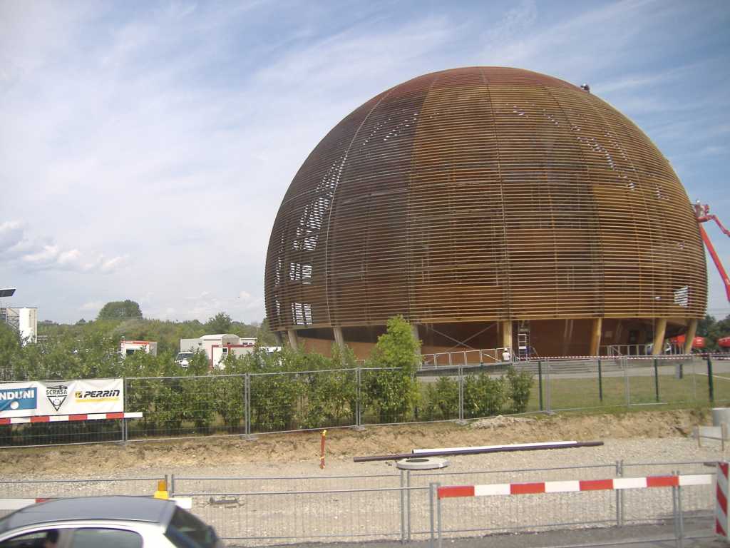 CERN-globe